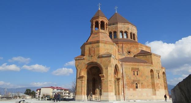 Un ONG raportează demolarea unei catedrale din Nagorno-Karabah