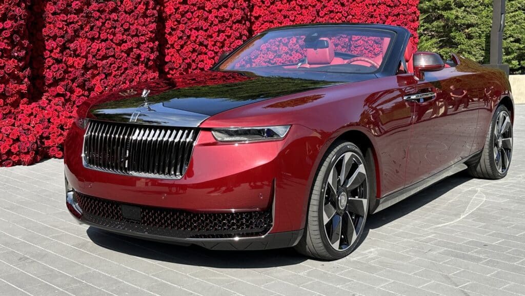 Rolls-Royce La Rose Noire Droptail