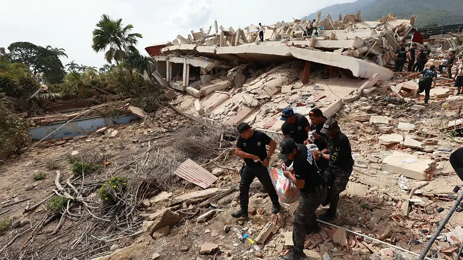 Dezastru umanitar în Venezuela: Numărul morților cauzate de cutremurele devastatoare depășește 1.400