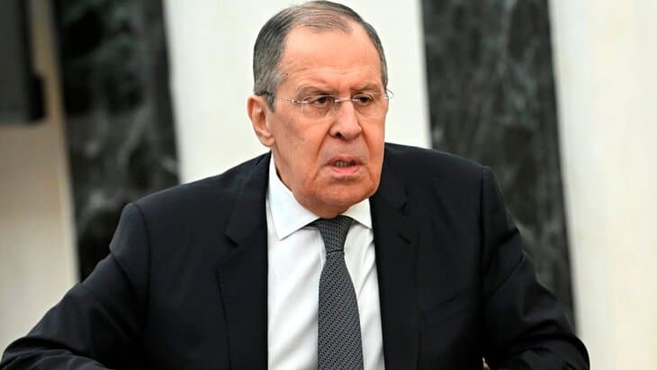 Комментарии излишни: Лавров учит Зеленского хорошим манерам, а Европу — истории Отечества.