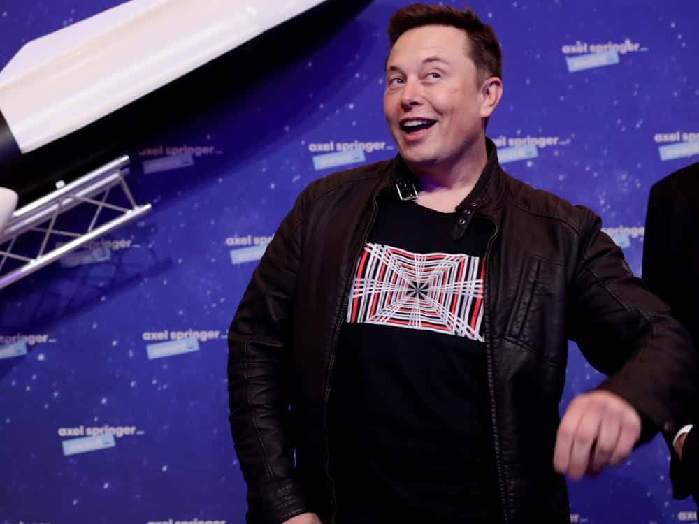 Предстоящее IPO SpaceX может сделать Илона Маска первым в мире триллионером