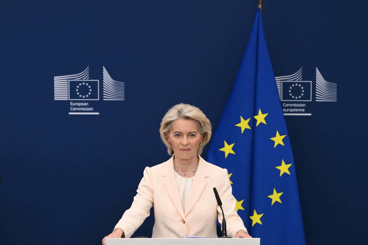 Санкционный зажим: Еврокомиссия представила 21-й пакет ограничений против российской нефти и теневого флота