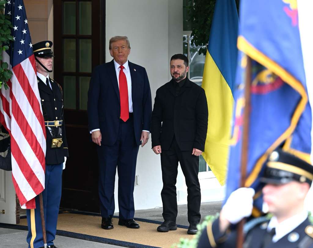 Дипломатический марафон в Вашингтоне: Дональд Трамп принял Владимира Зеленского в Белом доме