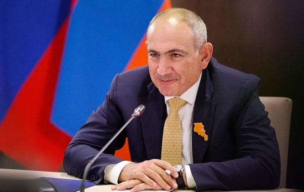 Брюссельге ұмтылу: Армения ЕО-ға мүше болуға өтініш беруге дайындалып жатыр және ҰҚШҰ-дан бас тартуда