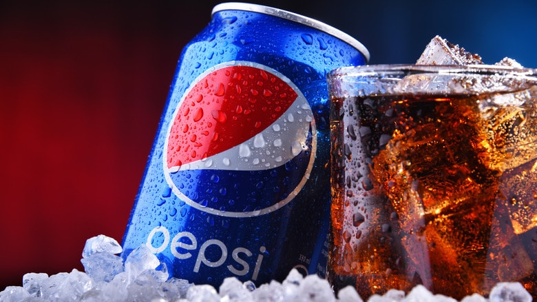 Корпоративтік шығындарды оңтайландыру: PepsiCo денсаулық сақтау сақтандыруынан салмақ жоғалтуға арналған қоспаларды алып тастайды