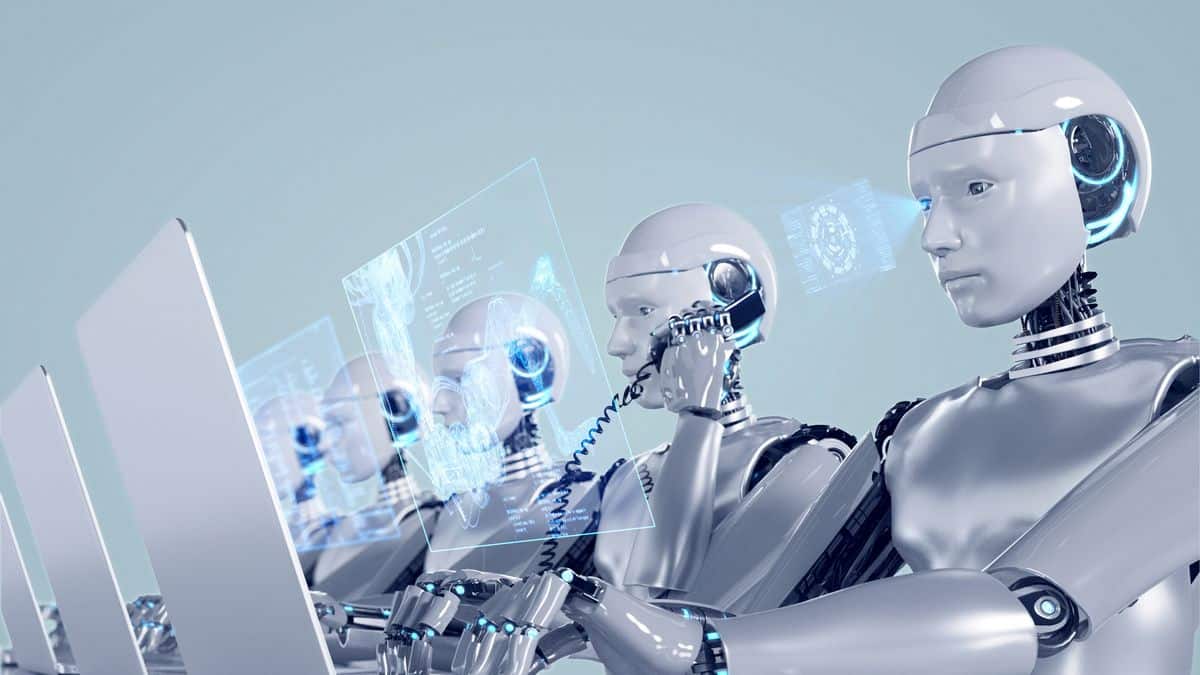 Vânătoarea de memorie RAM: Peste 90% din traficul magazinelor online este generat de roboți