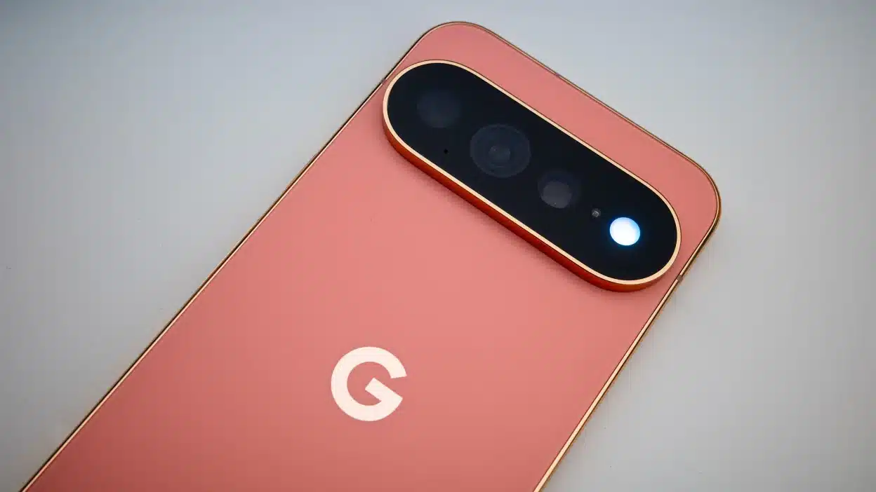 ჭკვიანი ფლაგმანი და ჩიპების დეფიციტი: Google-მა Pixel 11 სმარტფონების ხაზი წარმოადგინა