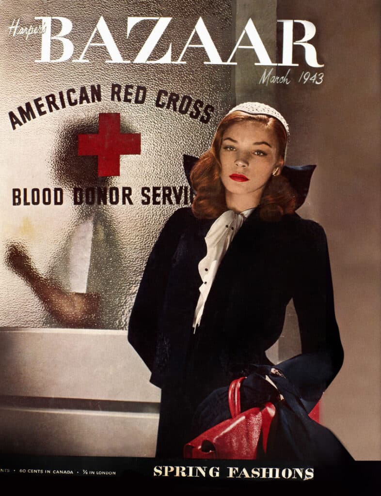 Harper's Bazaar 1943 года. На обложке: Лорен Бэколл