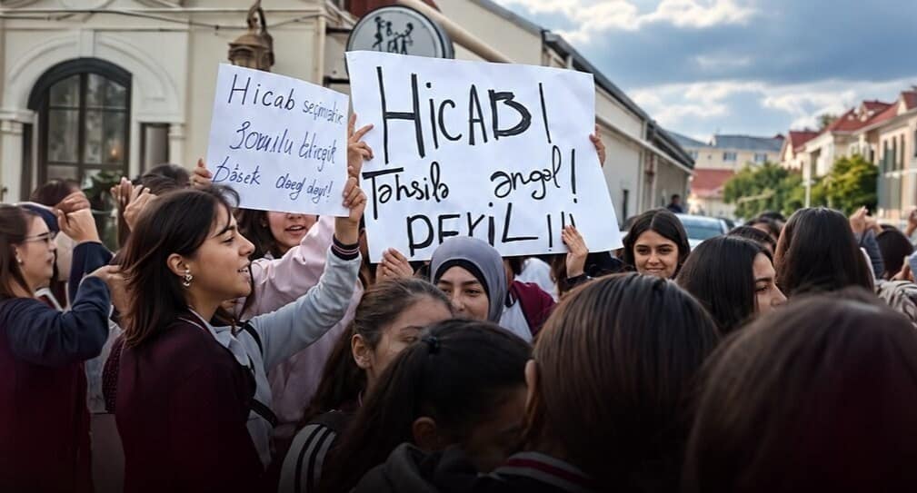 В Азербайджане дети вышли на протесты против запрета хиджабов в школах: власти сообщили о десятках задержанных