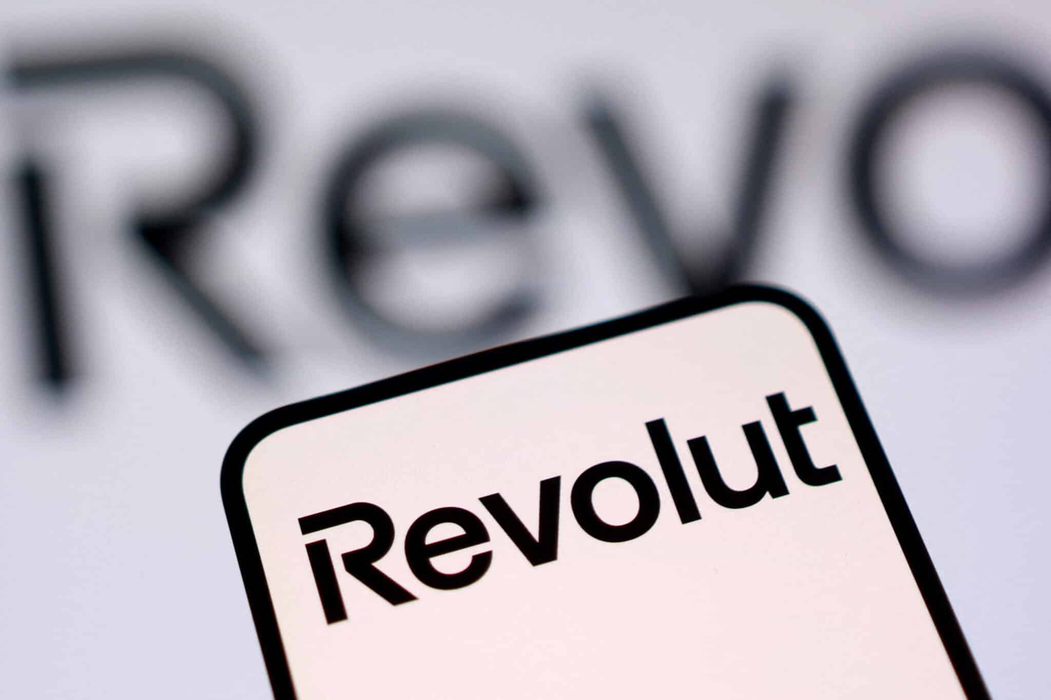 Сбой в системе Revolut и авария серверов Google Cloud: Клиенты по всему миру остались без доступа к деньгам