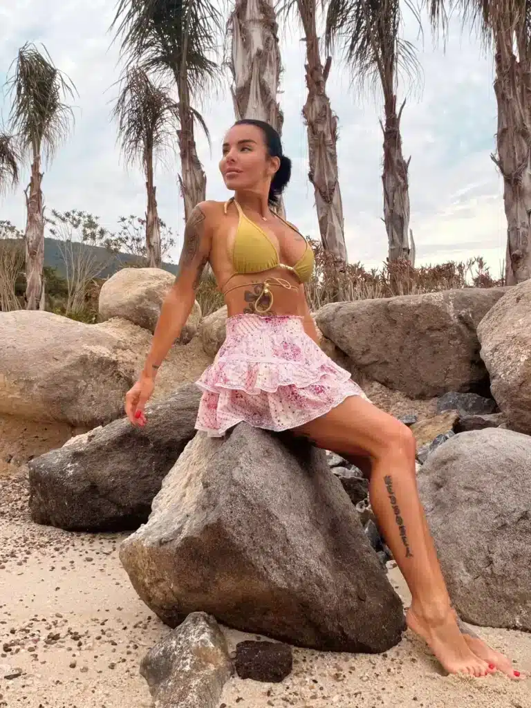 Юлия Волкова